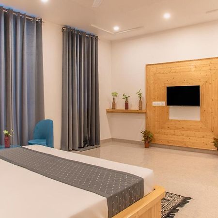 The Hillside Inn Kasauli By Exotic Stays Екстериор снимка