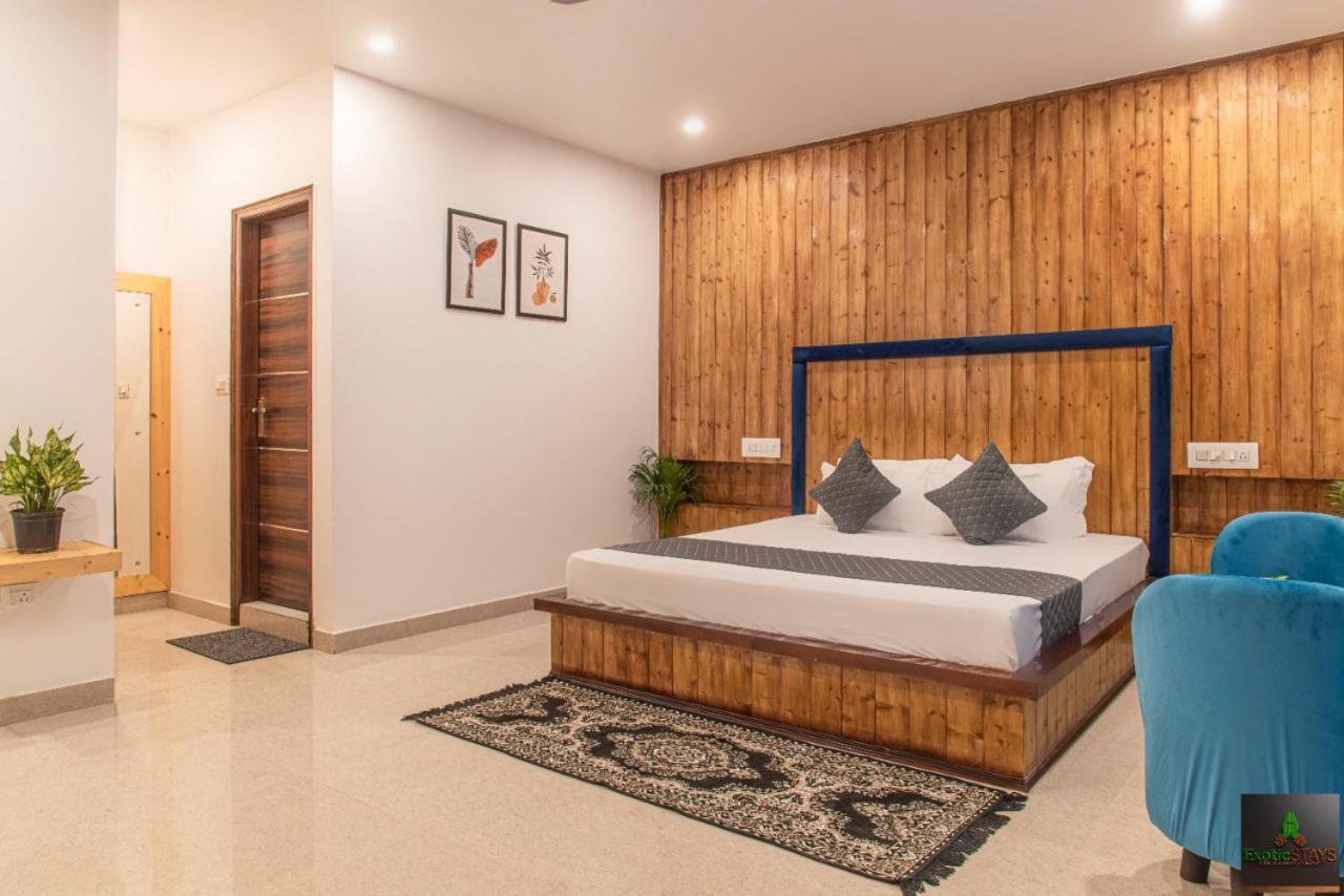 The Hillside Inn Kasauli By Exotic Stays Екстериор снимка