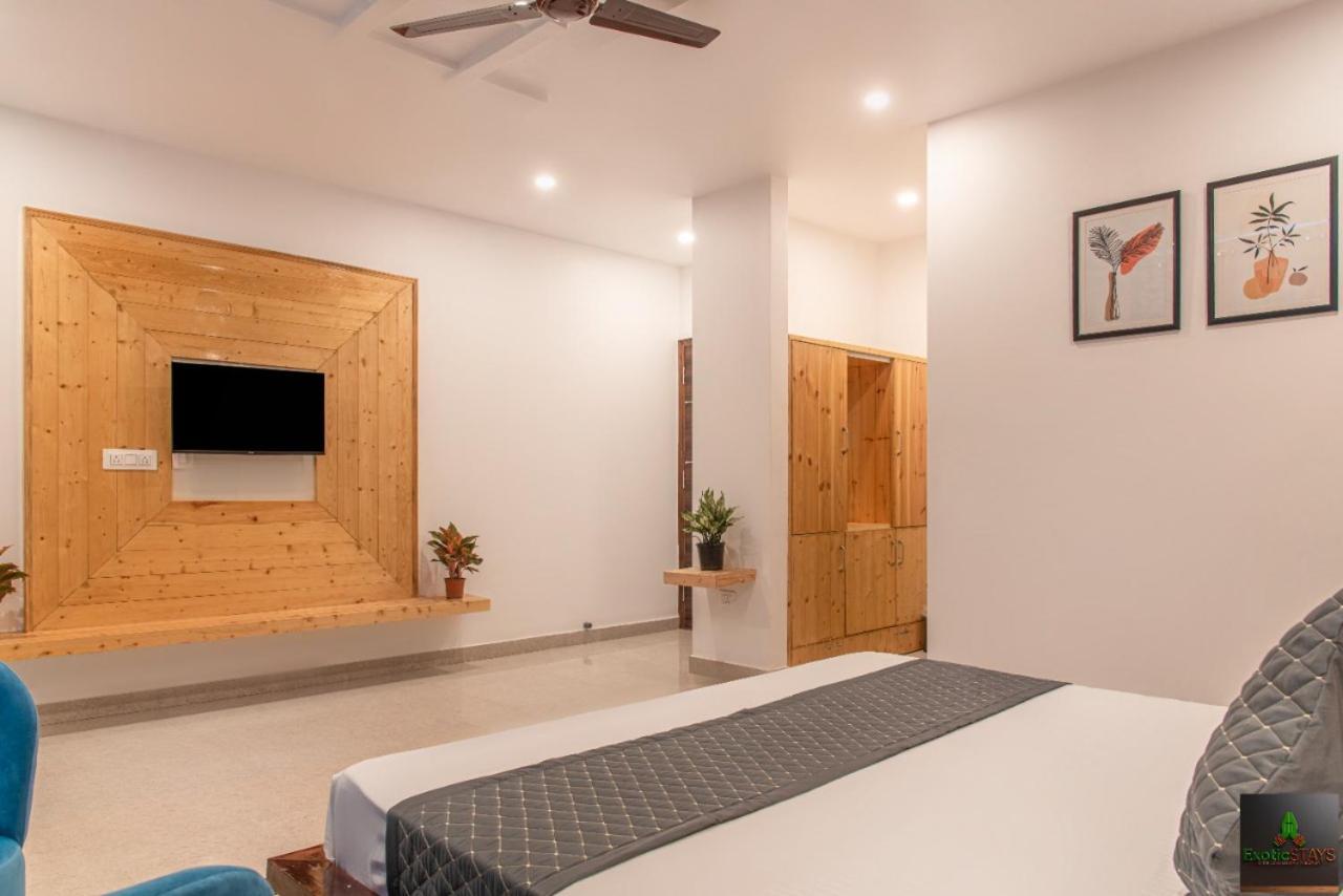 The Hillside Inn Kasauli By Exotic Stays Екстериор снимка