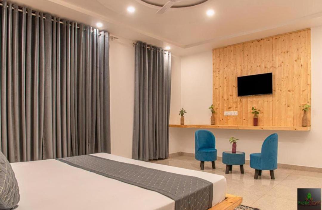 The Hillside Inn Kasauli By Exotic Stays Екстериор снимка