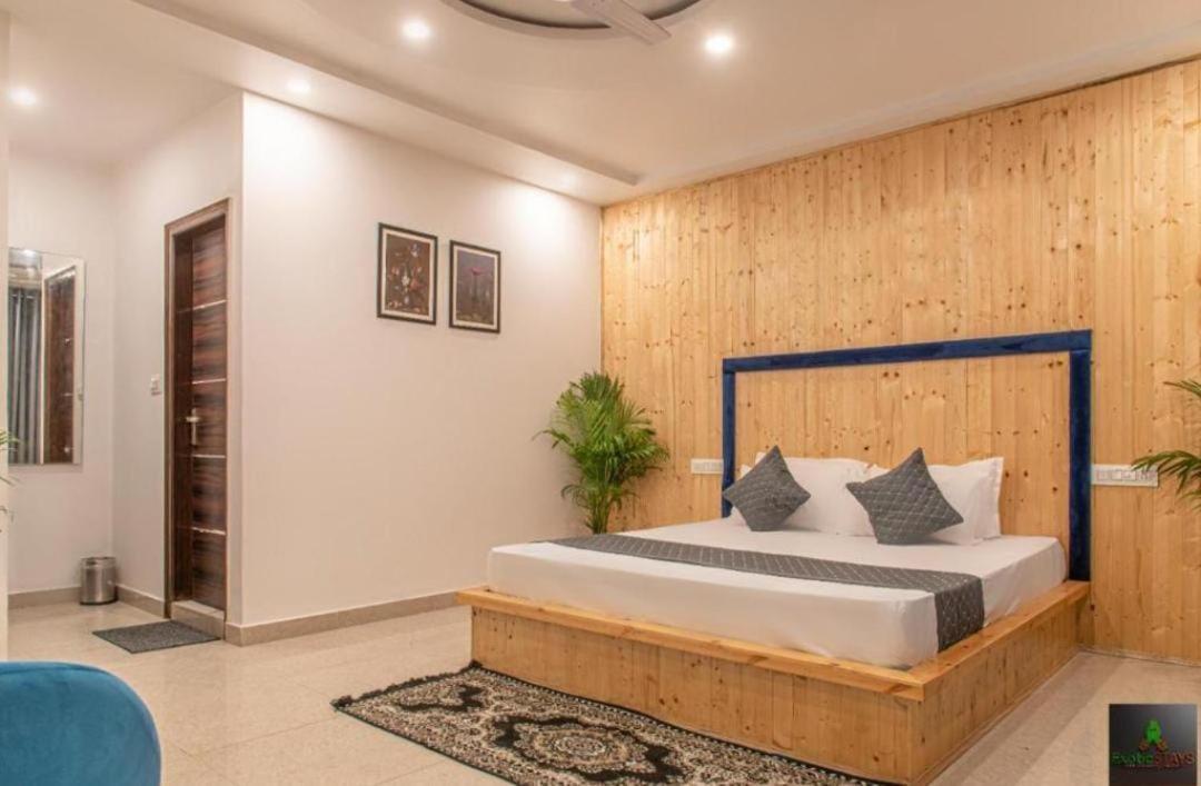 The Hillside Inn Kasauli By Exotic Stays Екстериор снимка