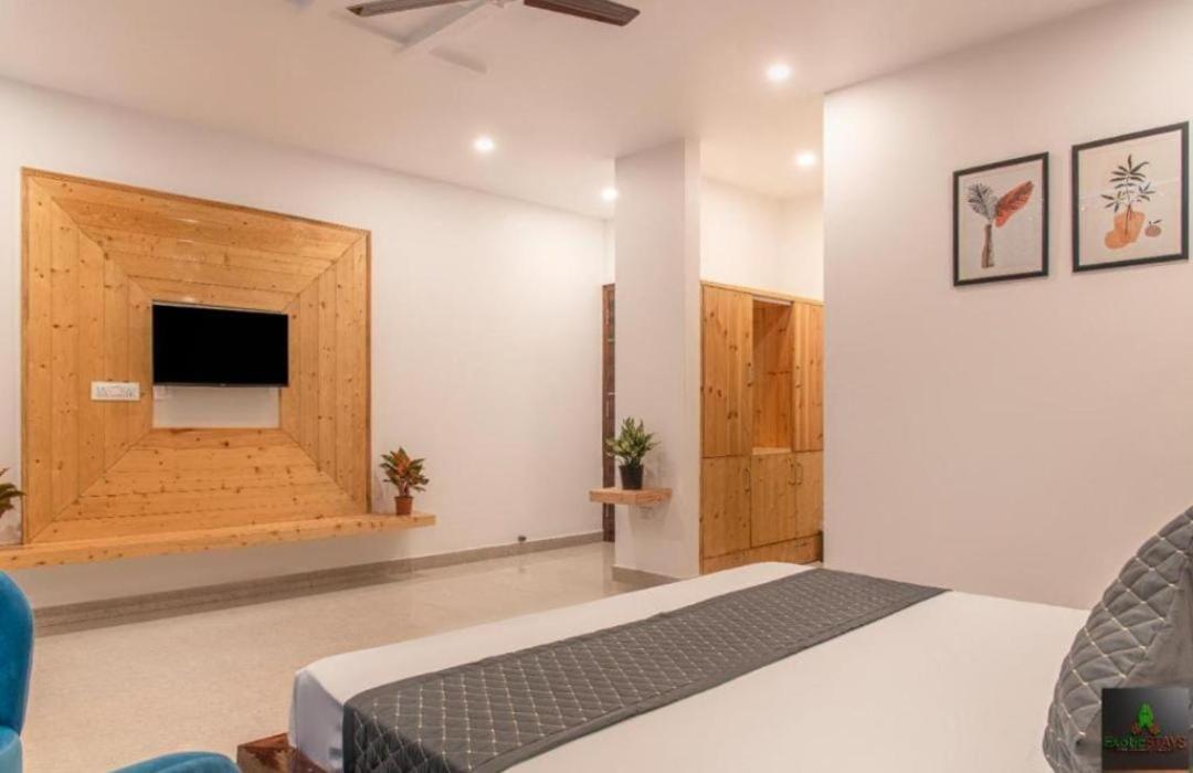 The Hillside Inn Kasauli By Exotic Stays Екстериор снимка