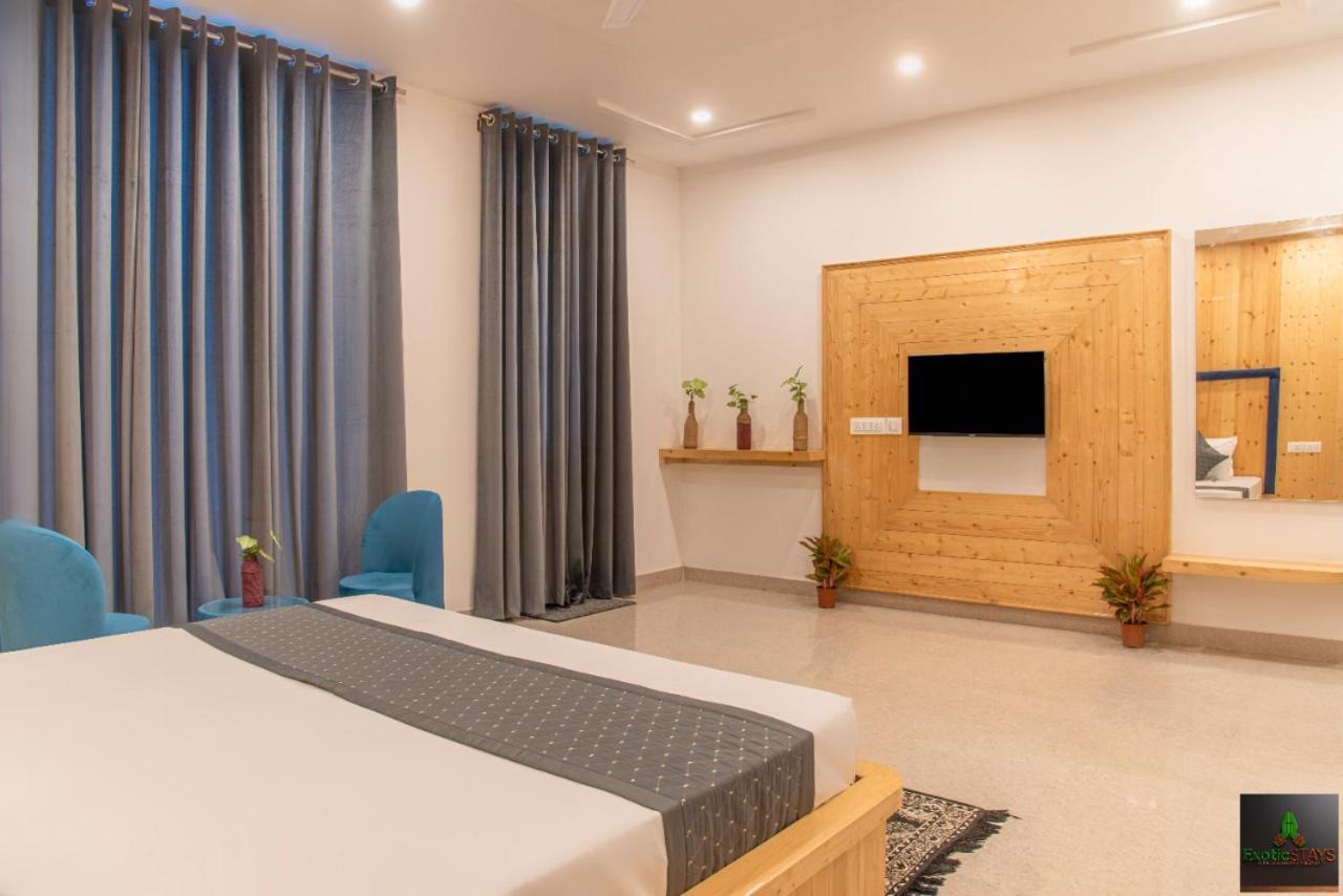 The Hillside Inn Kasauli By Exotic Stays Екстериор снимка